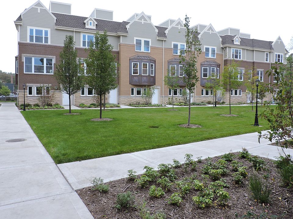 1st image of 10238 S Hale Ave