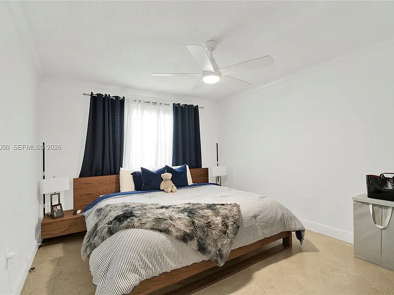 4260 SW 68th Ct — Photo 16
