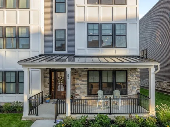 322 W Squire Dr, Newtown Square, PA 19073