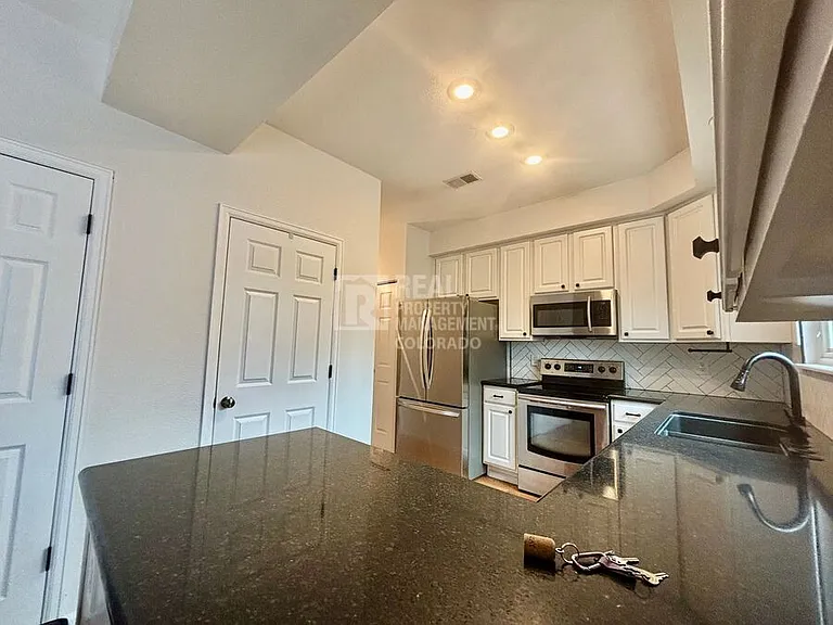6703 Sheridan Blvd #A — Photo 8