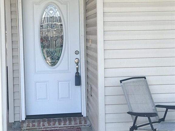 2nd image of 23922 S Park Ln
