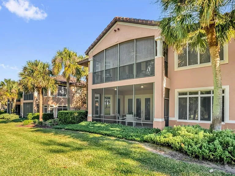 202 Camino Real Blvd #202 — Photo 4