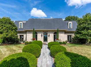 2069 Lakeside Dr, Lexington, KY 40502