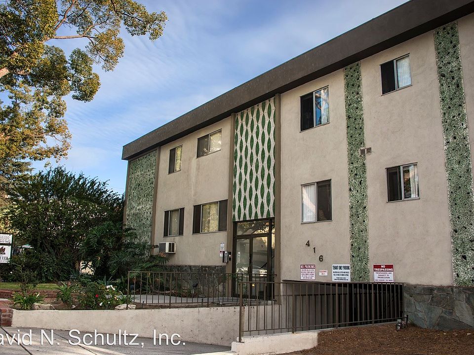 1st image of 416 Pioneer Dr APT 3