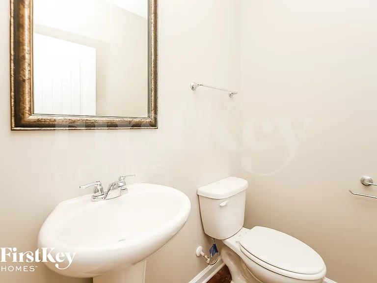 90 Westin Way — Photo 16