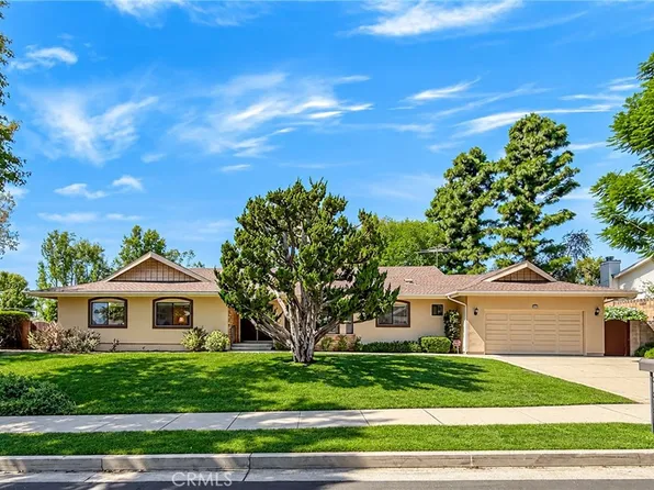 9525 Encino Ave, Northridge, CA 91325