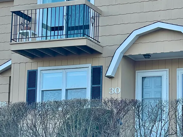 30 Huntington Court #30, Bethel, CT 06801