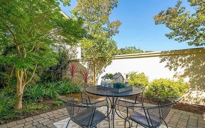 23 Greenham Ct — Photo 31