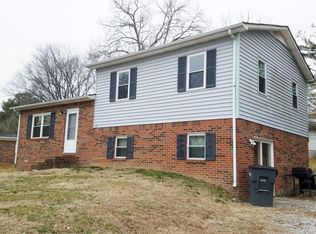 105 Hunter Ave, Cookeville, TN 38501