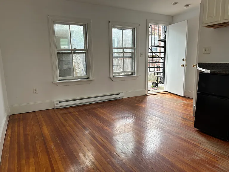 14 Massachusetts Ave #B — Photo 8