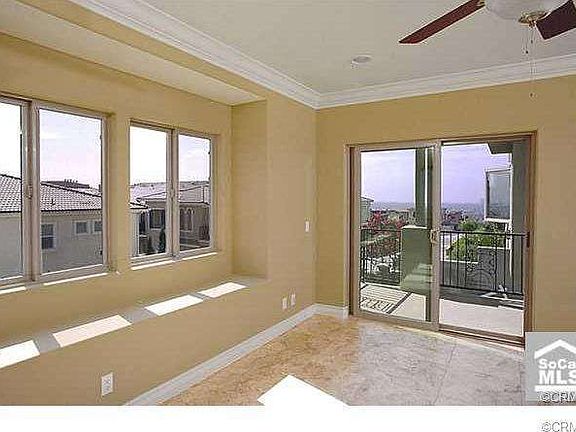 5th image of 2354 Molino Ave