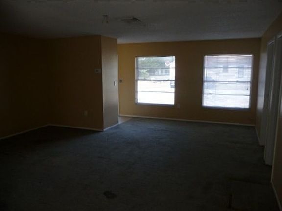 5th image of 5510 Blue Grass St