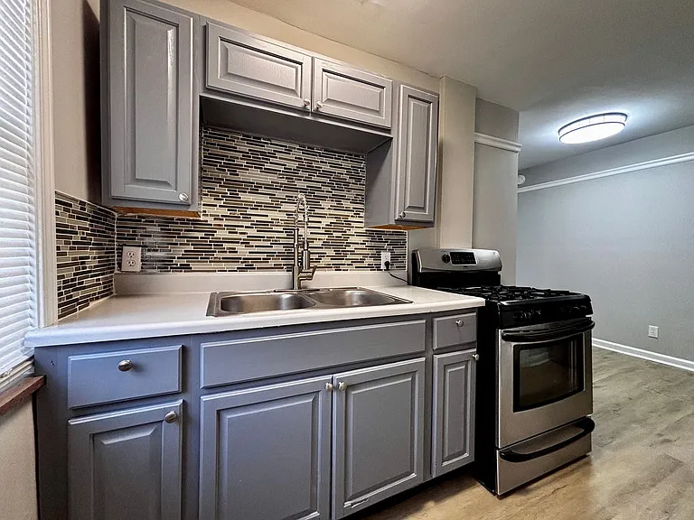 Fairborn - 219-237 East Xenia — Photo 2