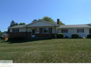 2556 Willoway Ln, Holt, MI 48842