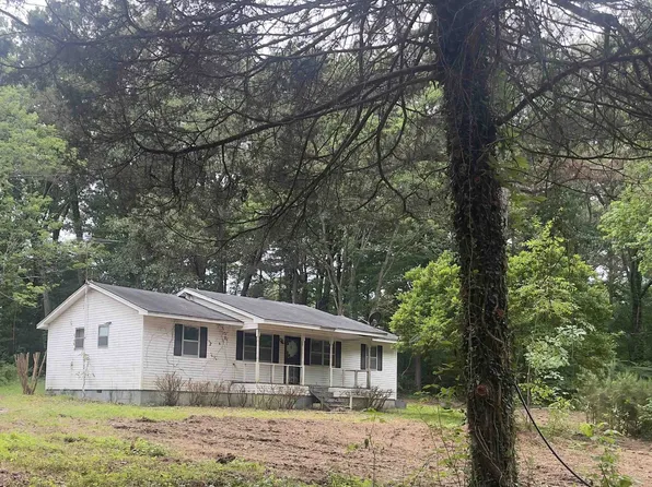 5095 Feathers Chapel Dr, Somerville, TN 38068