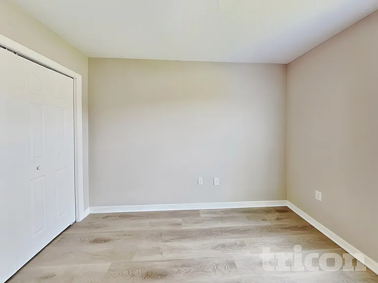 569 Cody Caleb Dr — Photo 10