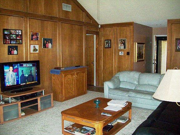 2nd image of 4327 Haner Dr