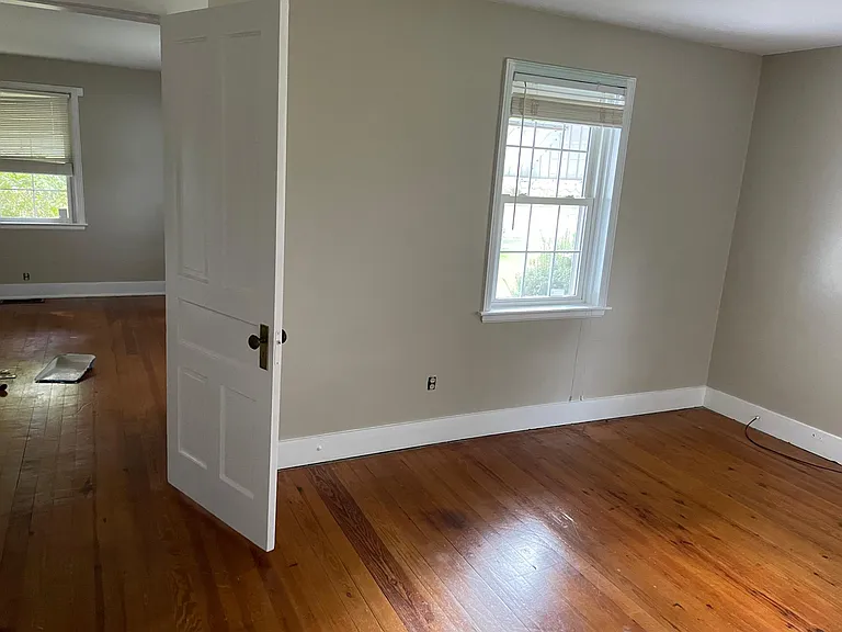5795 E Walnut Grv — Photo 14