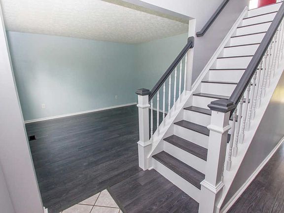 4th image of 255 Kemperwood Dr