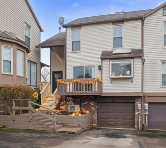220 Spring Run Dr, Monroeville, PA, 15146