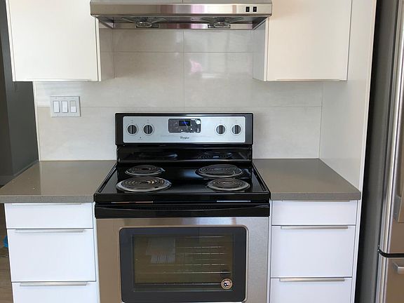 2nd image of 141 Wilton Dr APT 1