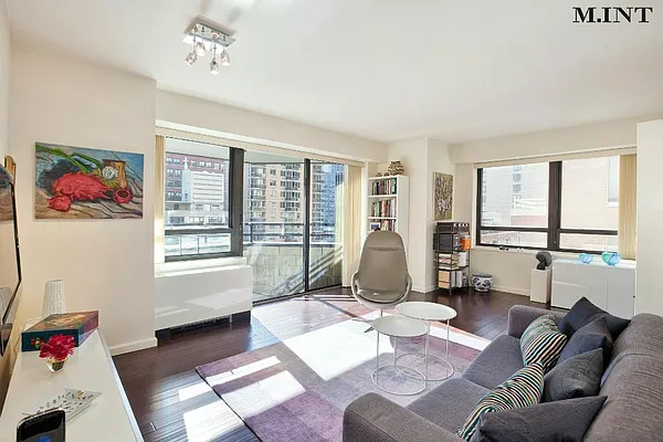 Sold by MEIER | media 7