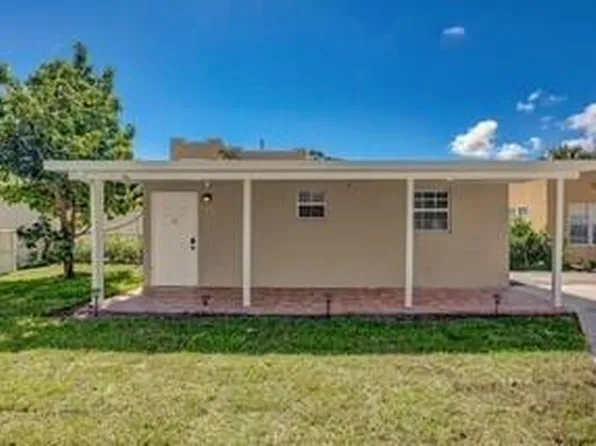 4710 Garden Ave, West Palm Beach, FL 33405