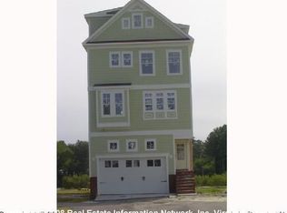 9518 3rd Bay St UNIT 123, Norfolk, VA 23518