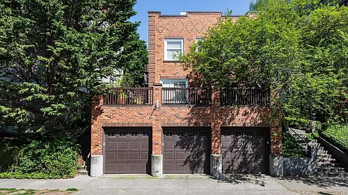 220 Belmont Ave E Photo 1
