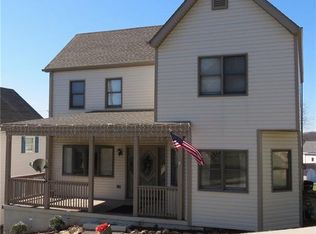 33 Cleveland Ave, Manor, PA 15665