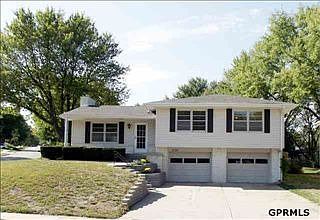 1st image of 4724 Englewood Ave