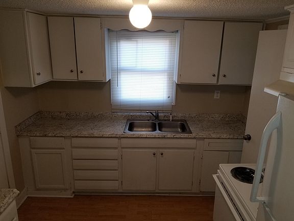 5th image of 5740 Hancock St