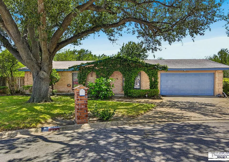 505 W Esperanza Ave