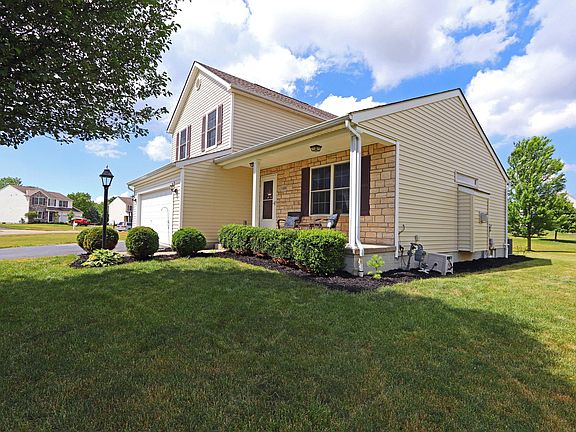 3rd image of 11600 Chanticleer Dr