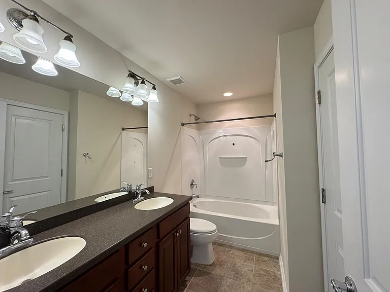 104 Lyric Ct — Photo 22