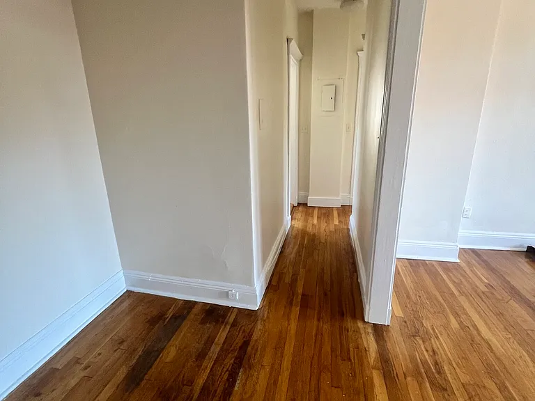 131-135 Washington St #28 — Photo 10