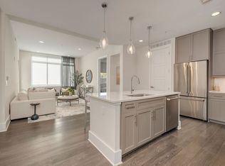 20 Rutledge St APT 111, Nashville, TN 37210