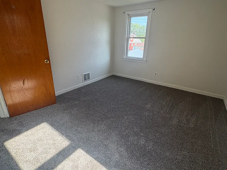 314 Tremont Ave #2 — Photo 15