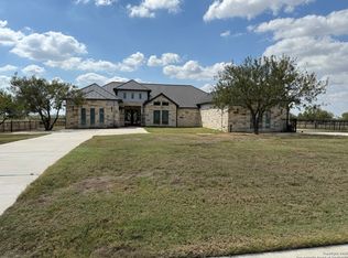 8306 Quail Fld, San Antonio, TX 78263
