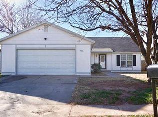 2911 95th St, Lubbock, TX 79423