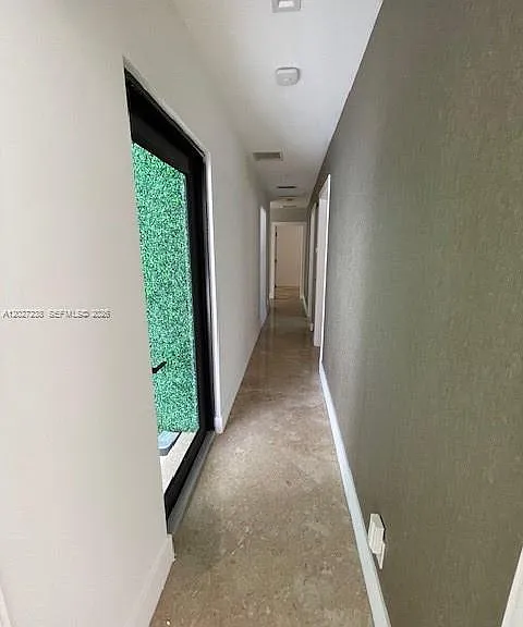 1252 Coral Ln — Photo 24
