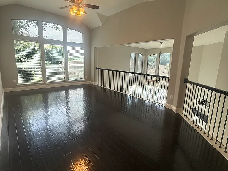 416 Cypress Hill Dr — Photo 8