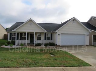 6 Ivory Arch Ct, Simpsonville, SC 29681