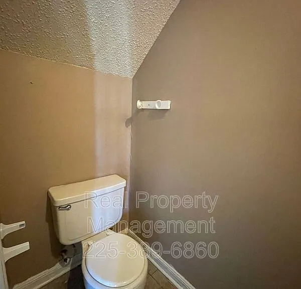 750 Hospital Rd #P-3 — Photo 16