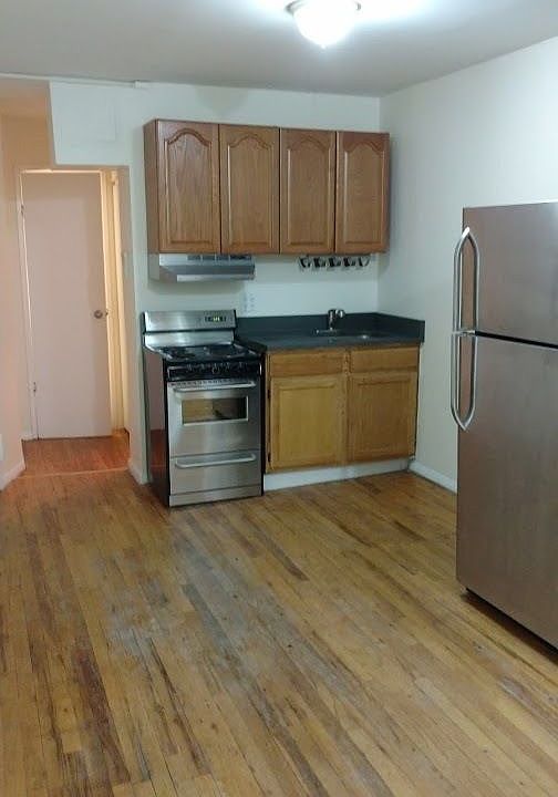 1st image of 347 W 16th St APT 3C