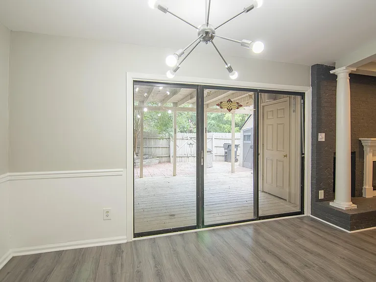 7908 Horse Chestnut Ln #7908 — Photo 6