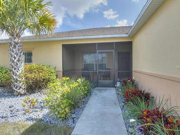 3rd image of 3604 Sail Harbor Dr