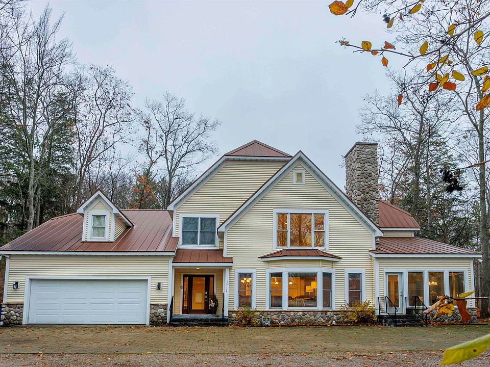 1st image of 7754 Woodland Dr