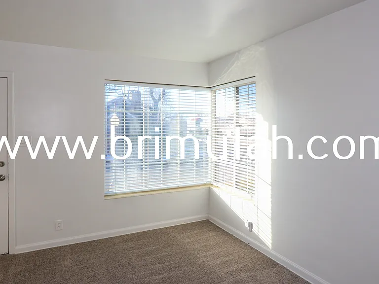 2613 S Hartford St — Photo 19
