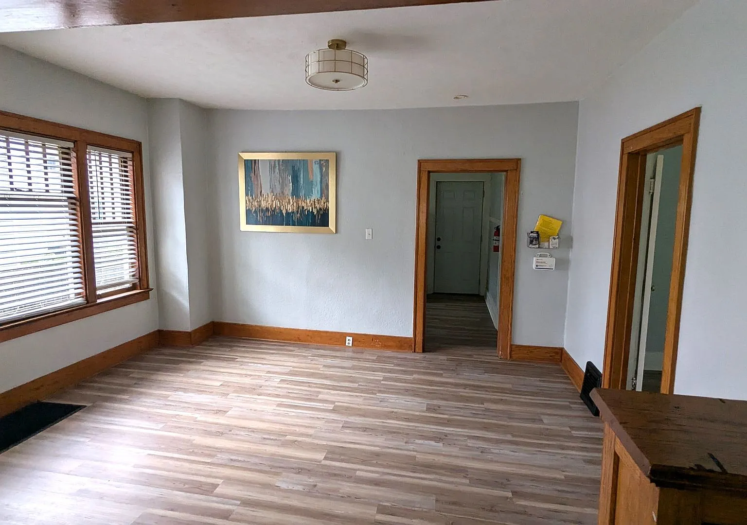174 E Isabella Avenue — Photo 3